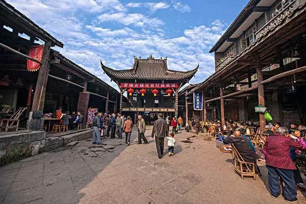 办好民生实事 践行为民承诺——重庆市人大常委会2023年代表工作综述